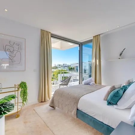 Vacation Marbella I Schumacher, New Built, Sea View, Luxury, Private Pool Villa